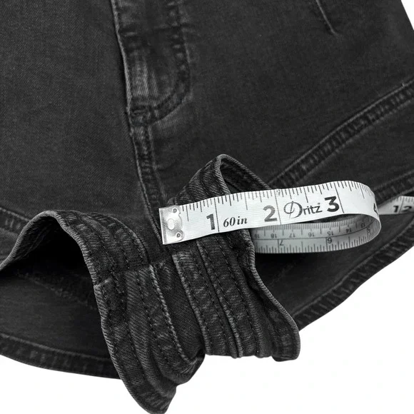 Pilcro NWT Micro Denim‎ Shorts Cuffed Black Sz 29 Flattering High Diagonal Cut - Picture 11 of 11